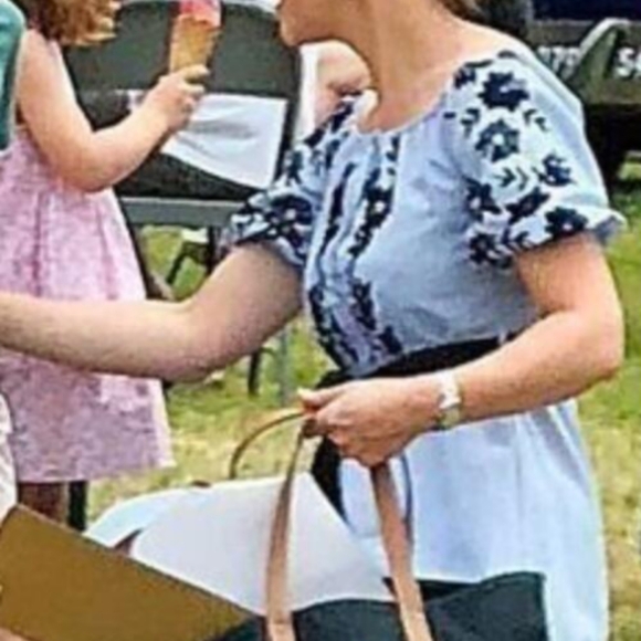 Kate Middleton duchess of Cambridge Zara embroidered dress - Picture 2 of 7